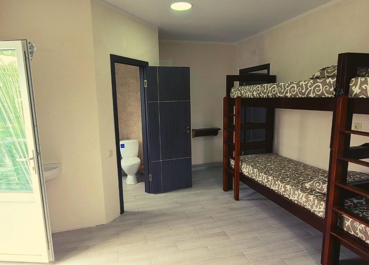 Uman Welcome Hostel Екстериор снимка
