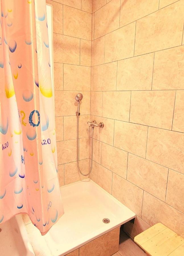 Uman Welcome Hostel Екстериор снимка
