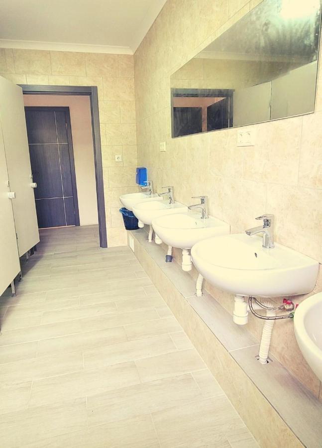 Uman Welcome Hostel Екстериор снимка
